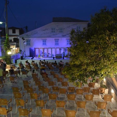 Sivylla Apartments Lefkada City Bagian luar foto