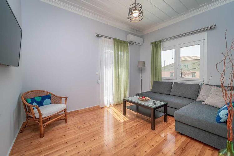 Sivylla Apartments Lefkada City Bagian luar foto